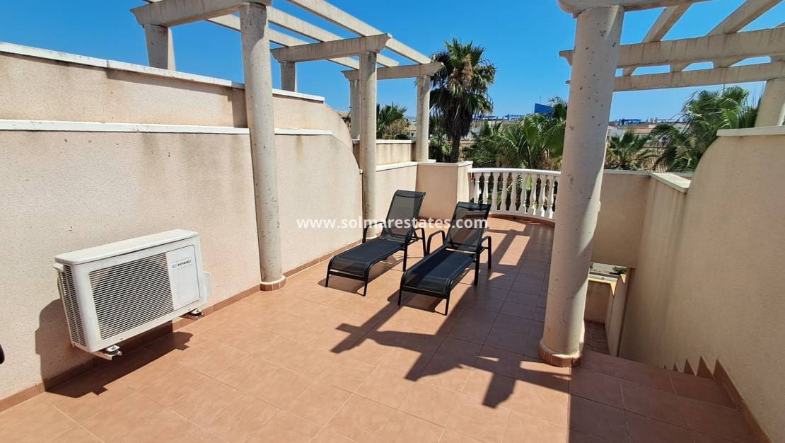 3 Zimmer Haus zu verkaufen in Cabo Roig mit Pool - 255.000 € (Ref: 9115113)