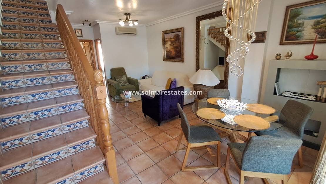 3 Zimmer Haus zu verkaufen in Cabo Roig mit Pool - 255.000 € (Ref: 9115113)