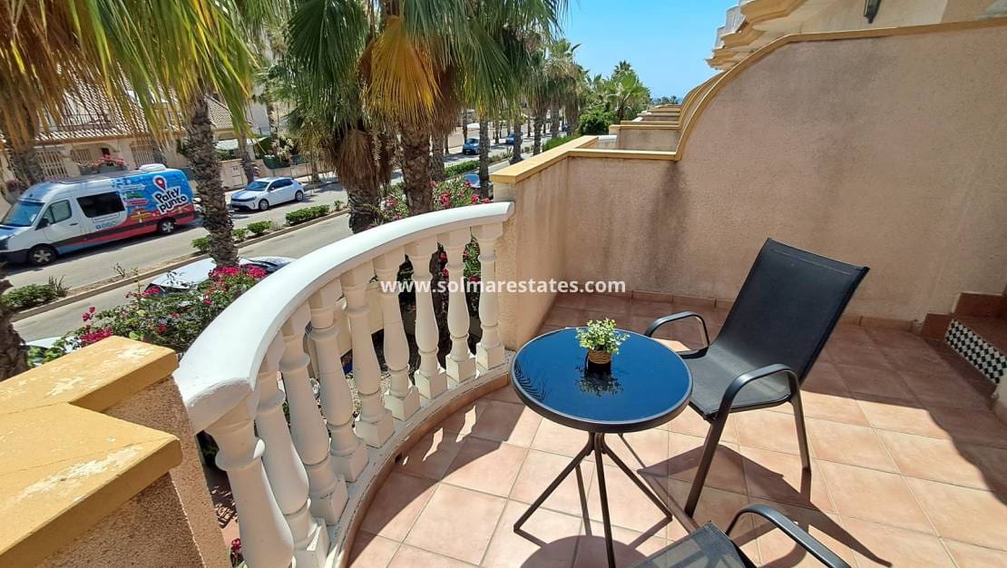 3 Zimmer Haus zu verkaufen in Cabo Roig mit Pool - 255.000 € (Ref: 9115113)