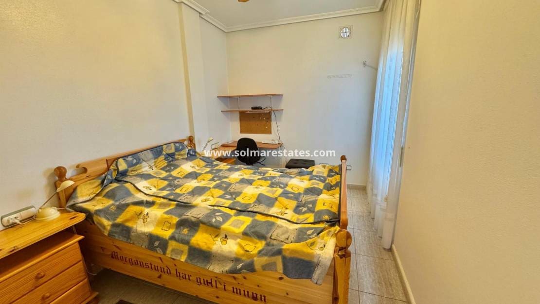 2 slaapkamer Appartement te koop in Almoradi met zwembad - € 121.000 (Ref: 9116555)