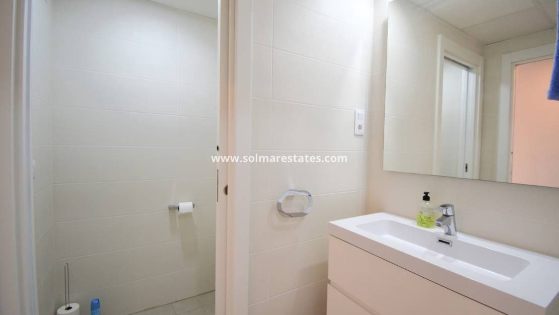 2 chambre Appartement à vendre à Playa Flamenca avec piscine - 365 000 € (Ref: 9123546)
