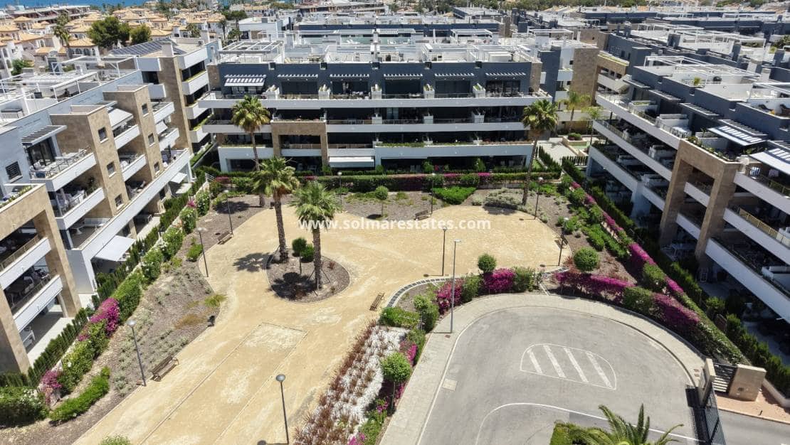 2 chambre Appartement à vendre à Playa Flamenca avec piscine - 365 000 € (Ref: 9123546)