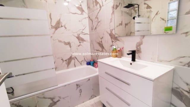 2 Zimmer Doppelhaus zu verkaufen in Playa Flamenca, Orihuela mit Pool - 339.000 € (Ref: 9127421)