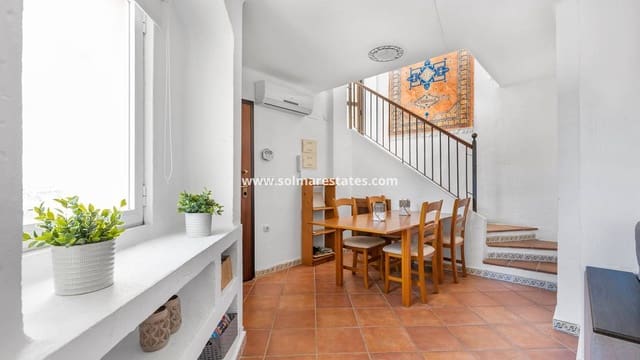 2 chambre Appartement à vendre à Punta Prima, Orihuela avec piscine - 227 000 € (Ref: 9133109)