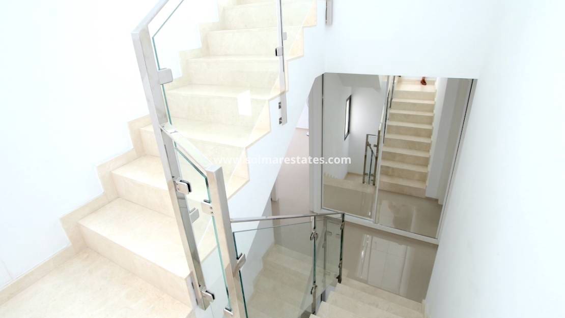 4 chambre Villa/Maison à vendre à Dona Pepa avec piscine - 565 000 € (Ref: 9136406)