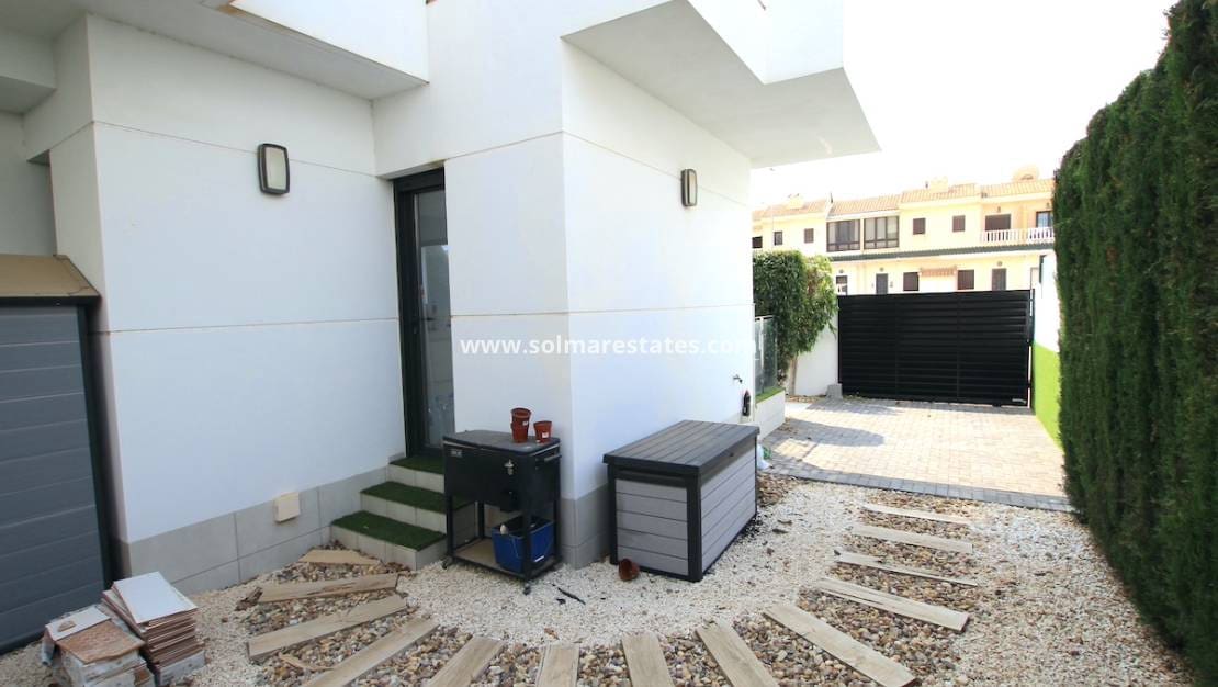 4 chambre Villa/Maison à vendre à Dona Pepa avec piscine - 565 000 € (Ref: 9136406)