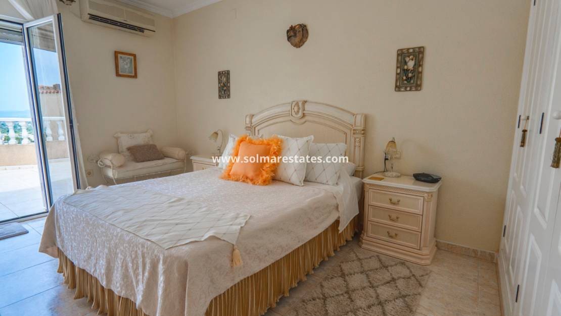 5 soverom Villa til salgs i La Marquesa med svømmebasseng - € 350 000 (Ref: 9144225)