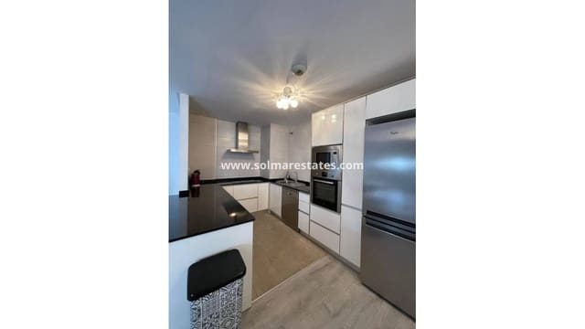 2 Zimmer Apartment zu verkaufen in Villamartin, Orihuela mit Pool - 235.000 € (Ref: 9146217)