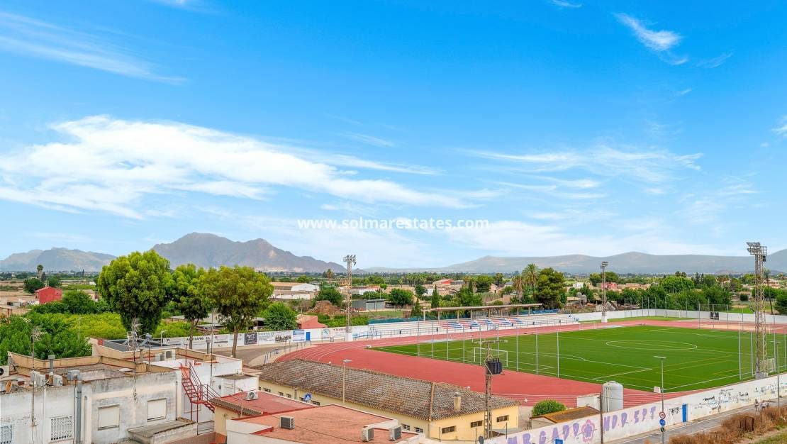 2 soveværelse Lejlighed til salg i Almoradi med swimmingpool - € 119.000 (Ref: 9147496)