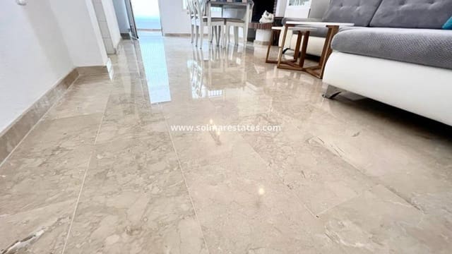 3 slaapkamer Bungalow te koop in Villamartin, Orihuela met zwembad - € 190.000 (Ref: 9148196)