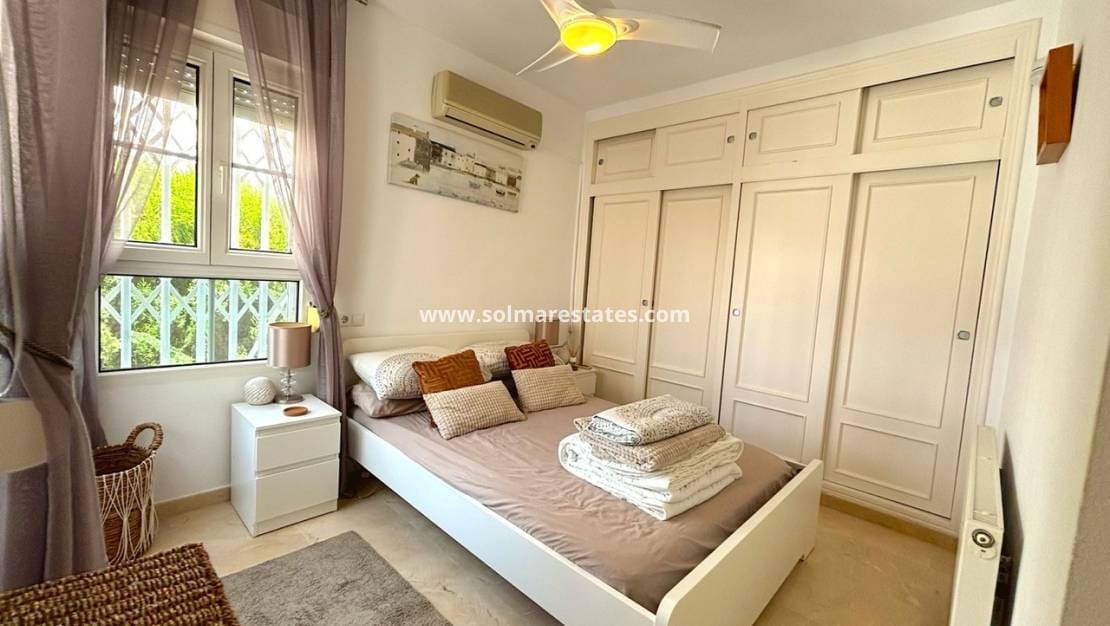 3 bedroom Villa for sale in Villamartin with pool - € 424,995 (Ref: 9154682)