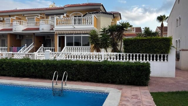 4 Zimmer Doppelhaus zu verkaufen in Doña Pepa, Rojales mit Pool - 275.000 € (Ref: 9160527)