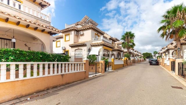 2 Zimmer Haus zu verkaufen in Cabo Roig, Orihuela mit Pool - 215.000 € (Ref: 9160534)