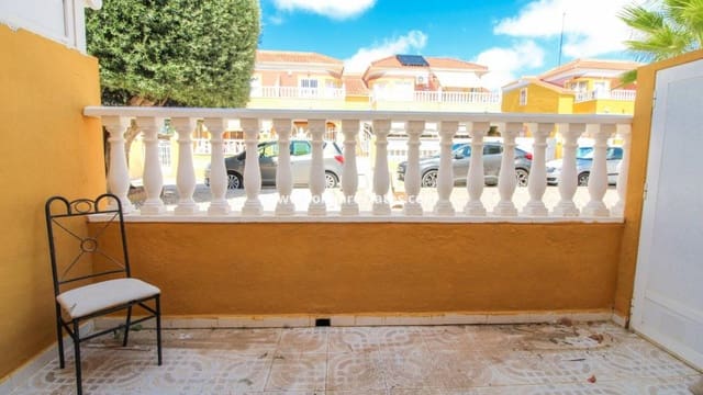 2 bedroom Townhouse for sale in Cabo Roig, Orihuela with pool - € 189,000 (Ref: 9168085)