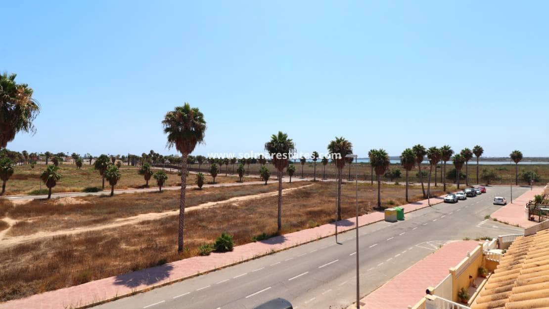 3 chambre Villa/Maison Semi-Mitoyenne à vendre à Ciudad Quesada avec piscine - 209 950 € (Ref: 9168998)