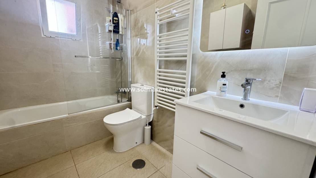 5 soveværelse Villa til salg i La Florida - € 349.000 (Ref: 9170267)