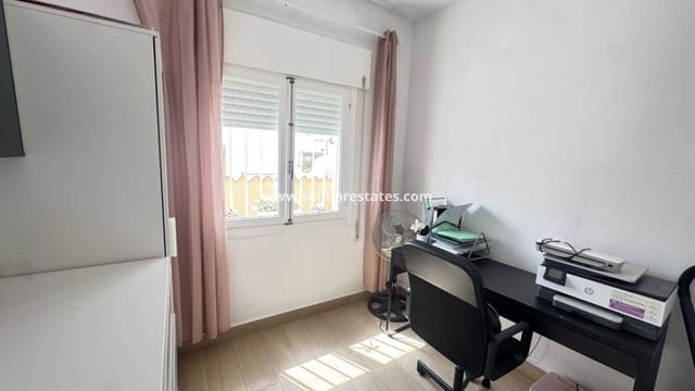 5 soveværelse Villa til salg i La Florida, Orihuela - € 349.000 (Ref: 9170267)