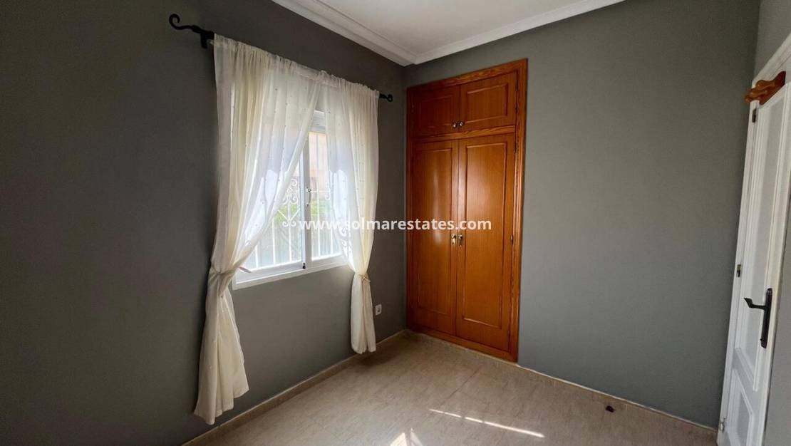 3 soverom Villa til salgs i Lo Crispin med svømmebasseng - € 207 000 (Ref: 9170520)