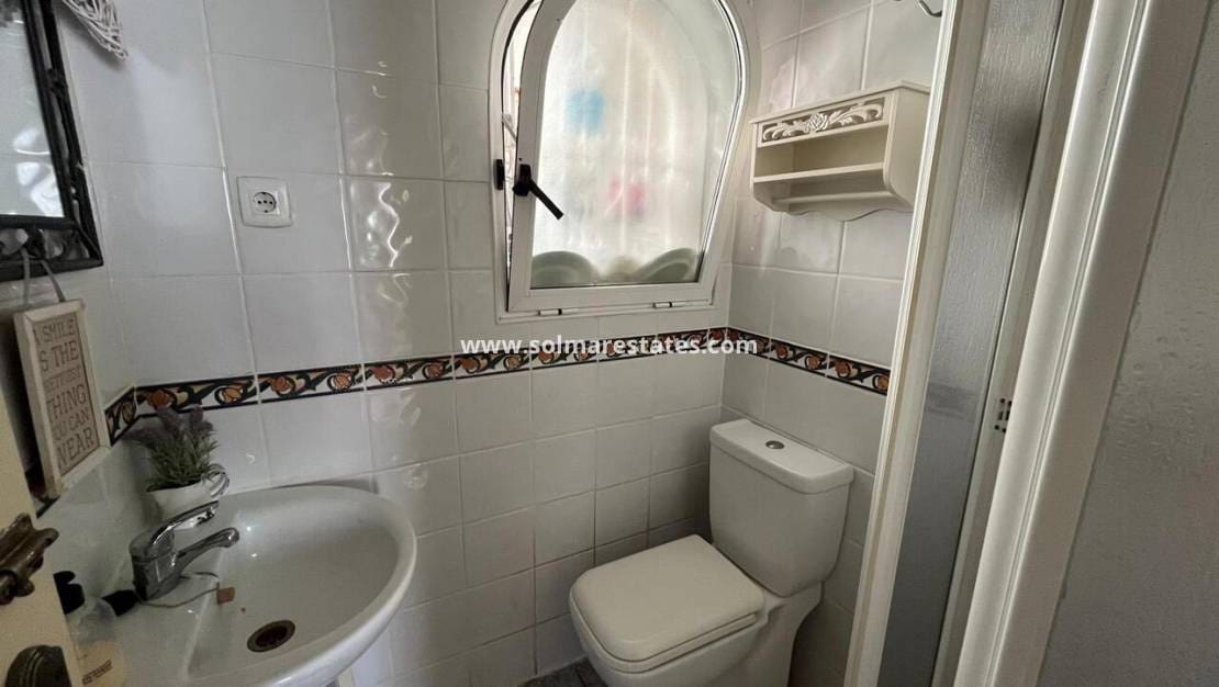 3 soverom Villa til salgs i Lo Crispin med svømmebasseng - € 207 000 (Ref: 9170520)