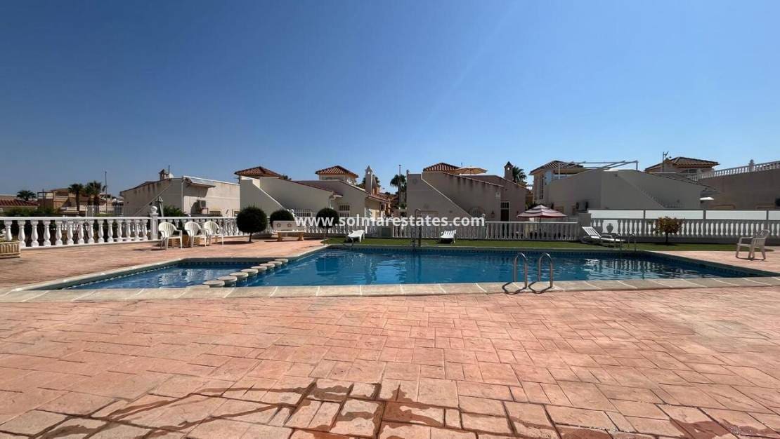 3 soverom Villa til salgs i Lo Crispin med svømmebasseng - € 207 000 (Ref: 9170520)