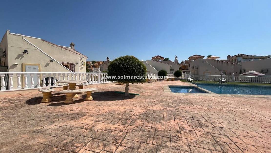 3 soverom Villa til salgs i Lo Crispin med svømmebasseng - € 207 000 (Ref: 9170520)