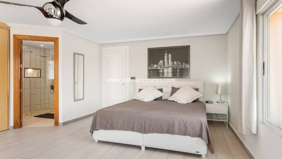 4 sypialnia Willa na sprzedaż w Catral z basenem - 565 000 € (Ref: 9170716)