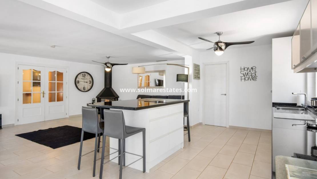 4 sypialnia Willa na sprzedaż w Catral z basenem - 565 000 € (Ref: 9170716)