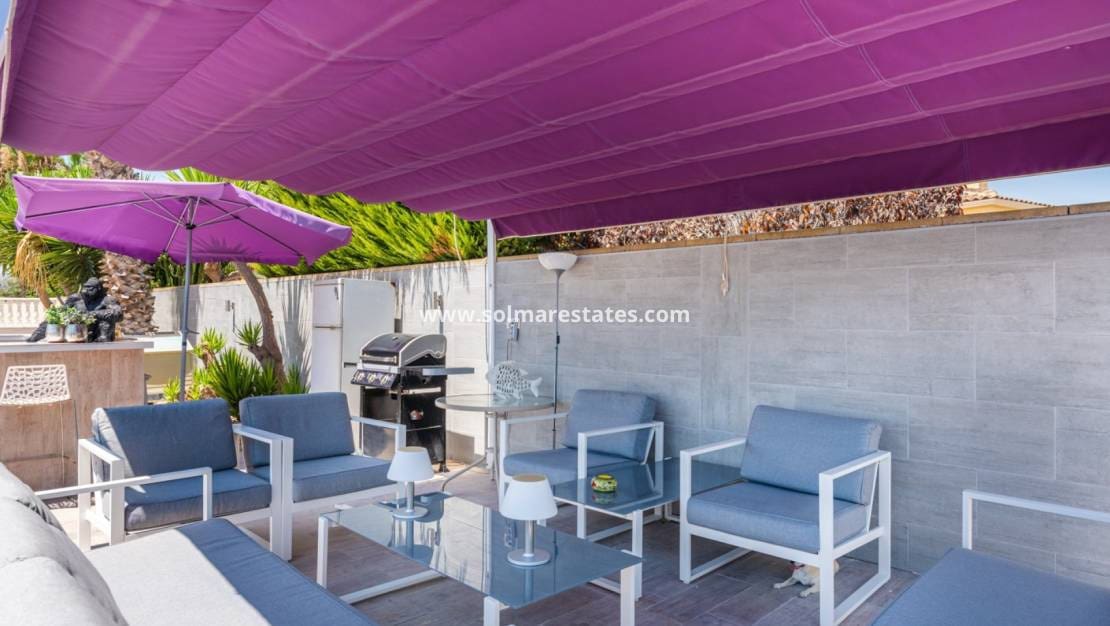 4 sypialnia Willa na sprzedaż w Catral z basenem - 565 000 € (Ref: 9170716)