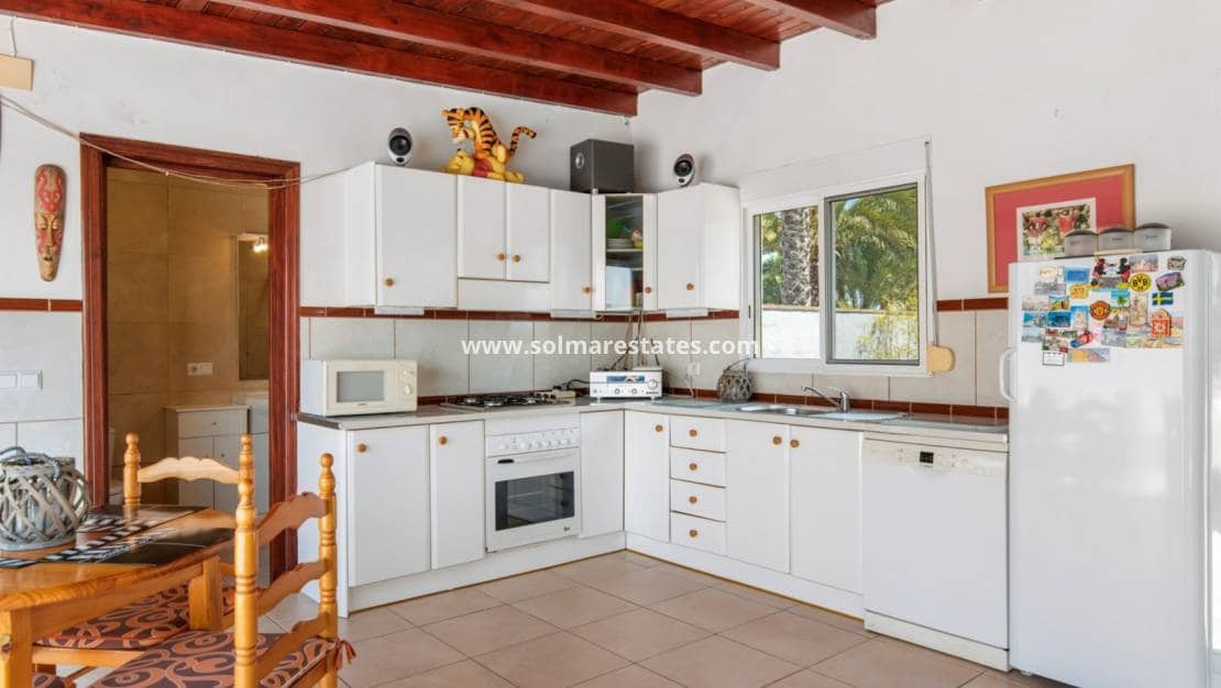 4 sypialnia Willa na sprzedaż w Catral z basenem - 565 000 € (Ref: 9170716)