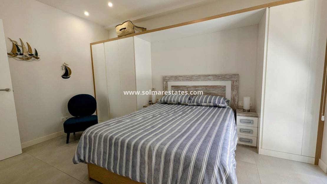 3 slaapkamer Appartement te koop in Villamartin met zwembad - € 284.500 (Ref: 9172313)