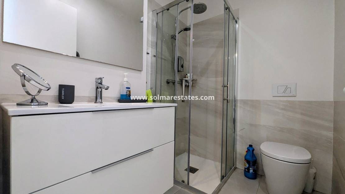 3 slaapkamer Appartement te koop in Villamartin met zwembad - € 284.500 (Ref: 9172313)