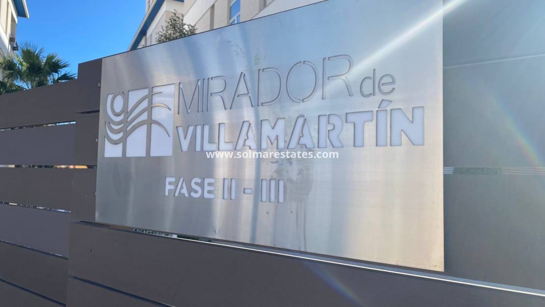 3 slaapkamer Appartement te koop in Villamartin met zwembad - € 284.500 (Ref: 9172313)