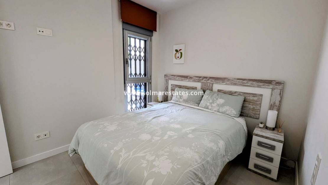 3 slaapkamer Appartement te koop in Villamartin met zwembad - € 284.500 (Ref: 9172313)