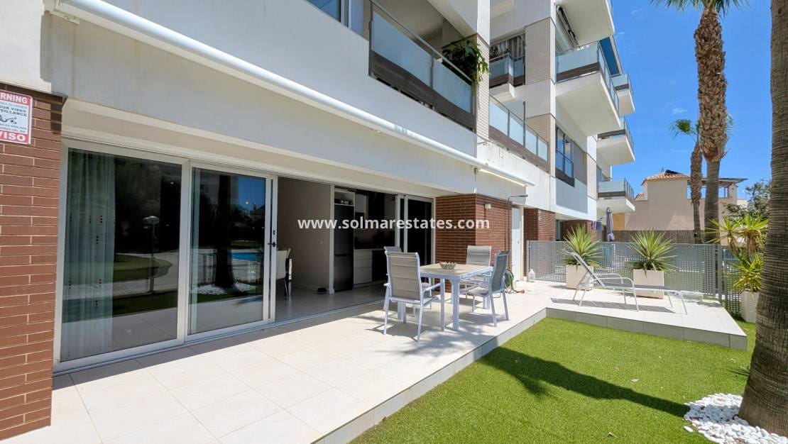 3 slaapkamer Appartement te koop in Villamartin met zwembad - € 284.500 (Ref: 9172313)