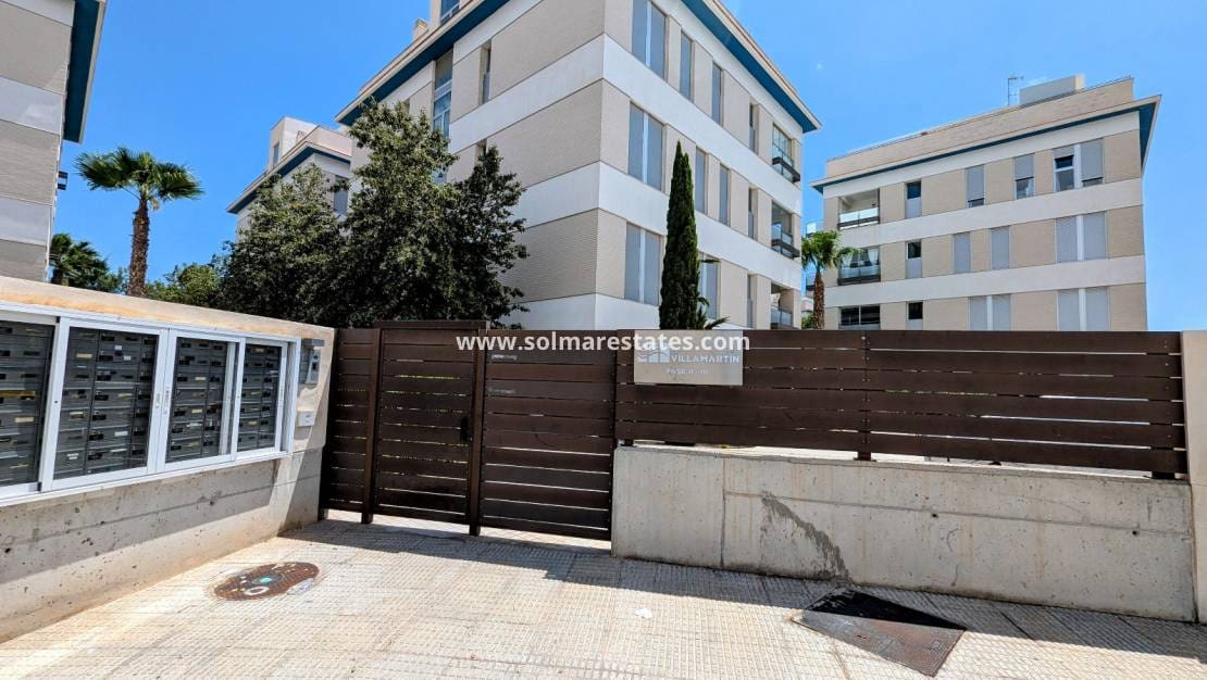 3 slaapkamer Appartement te koop in Villamartin met zwembad - € 284.500 (Ref: 9172313)