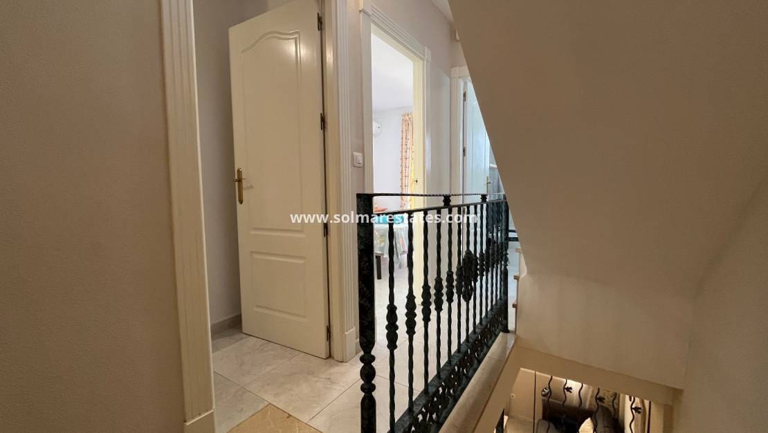 2 camera da letto Casa in vendita in Villamartin con piscina - 160.000 € (Rif: 9172397)