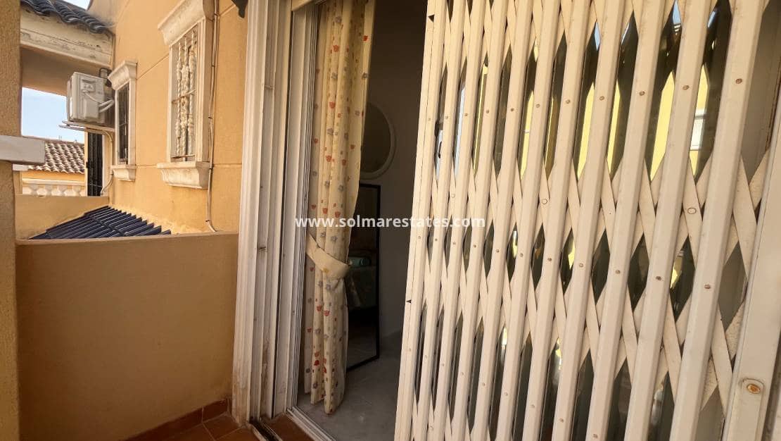 2 camera da letto Casa in vendita in Villamartin con piscina - 160.000 € (Rif: 9172397)