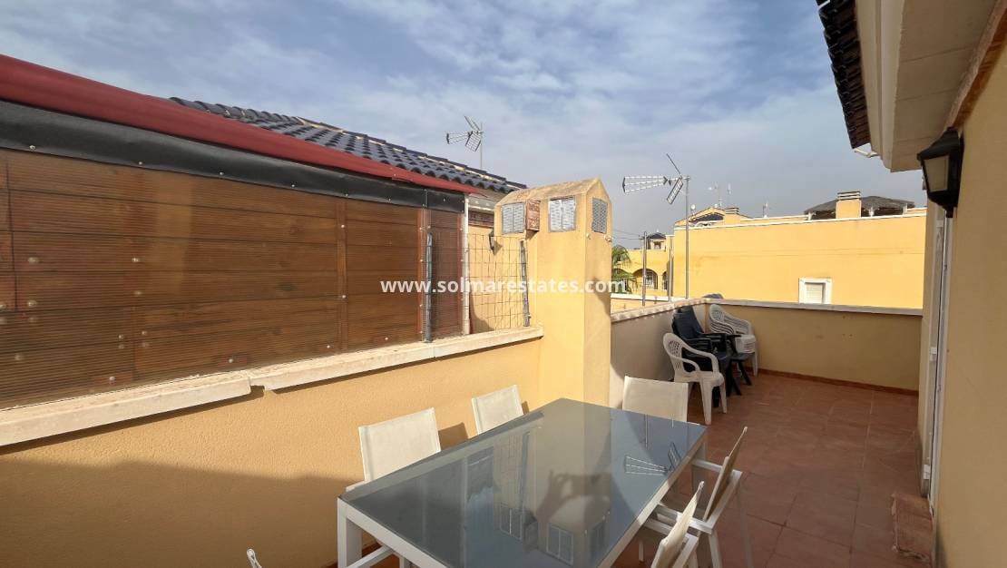 2 camera da letto Casa in vendita in Villamartin con piscina - 160.000 € (Rif: 9172397)