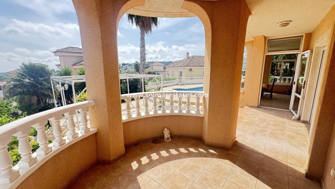3 slaapkamer Villa te koop in San Miguel de Salinas met zwembad - € 345.000 (Ref: 9175215)