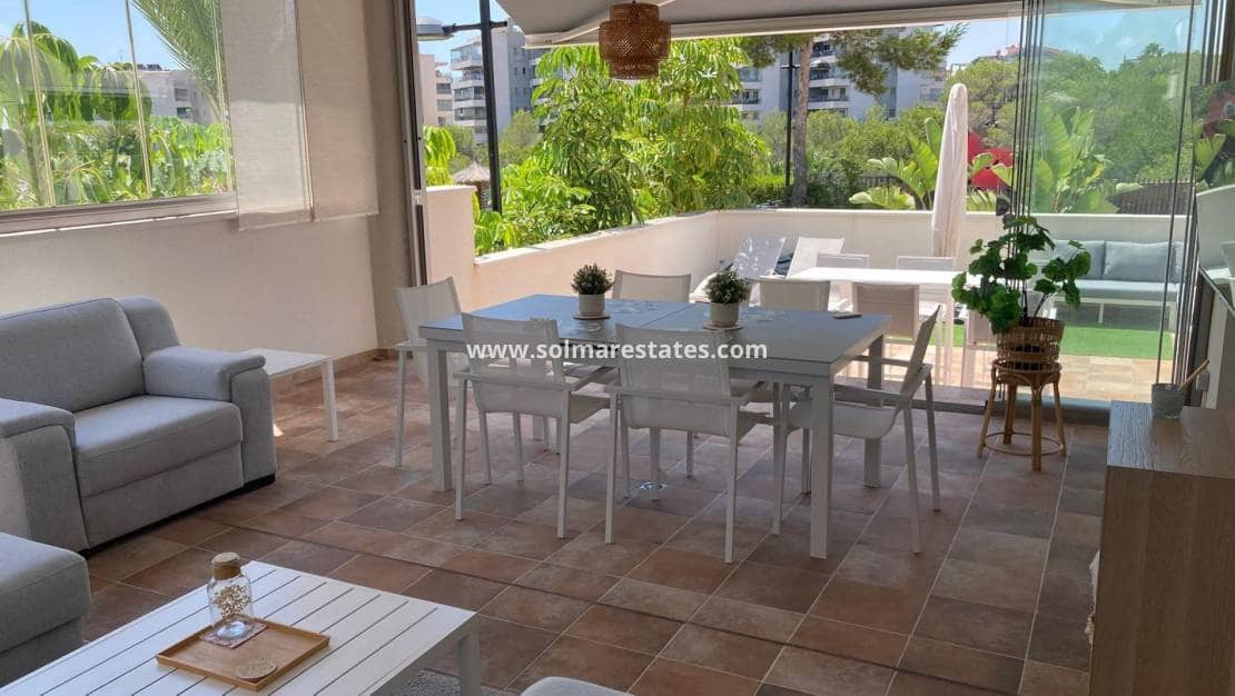 2 slaapkamer Appartement te koop in Villamartin met zwembad - € 375.000 (Ref: 9180179)
