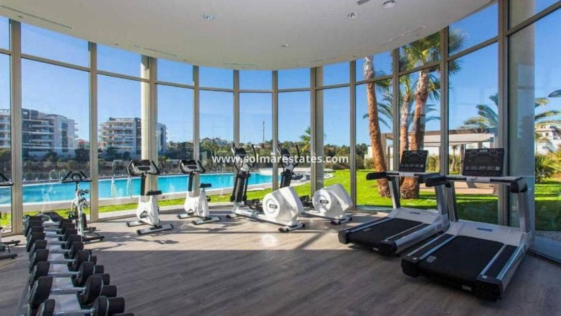 2 slaapkamer Appartement te koop in Villamartin met zwembad - € 375.000 (Ref: 9180179)