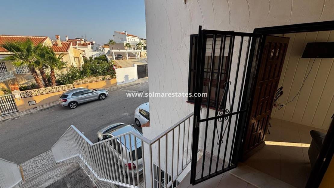 1 soveværelse Lejlighed til salg i Ciudad Quesada med swimmingpool - € 84.995 (Ref: 9184654)