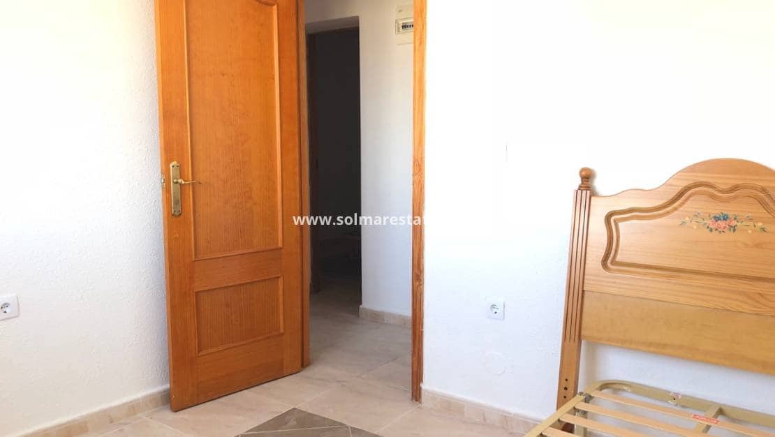 3 soveværelse Semi-Rækkehus til salg i San Miguel de Salinas - € 127.500 (Ref: 9186003)