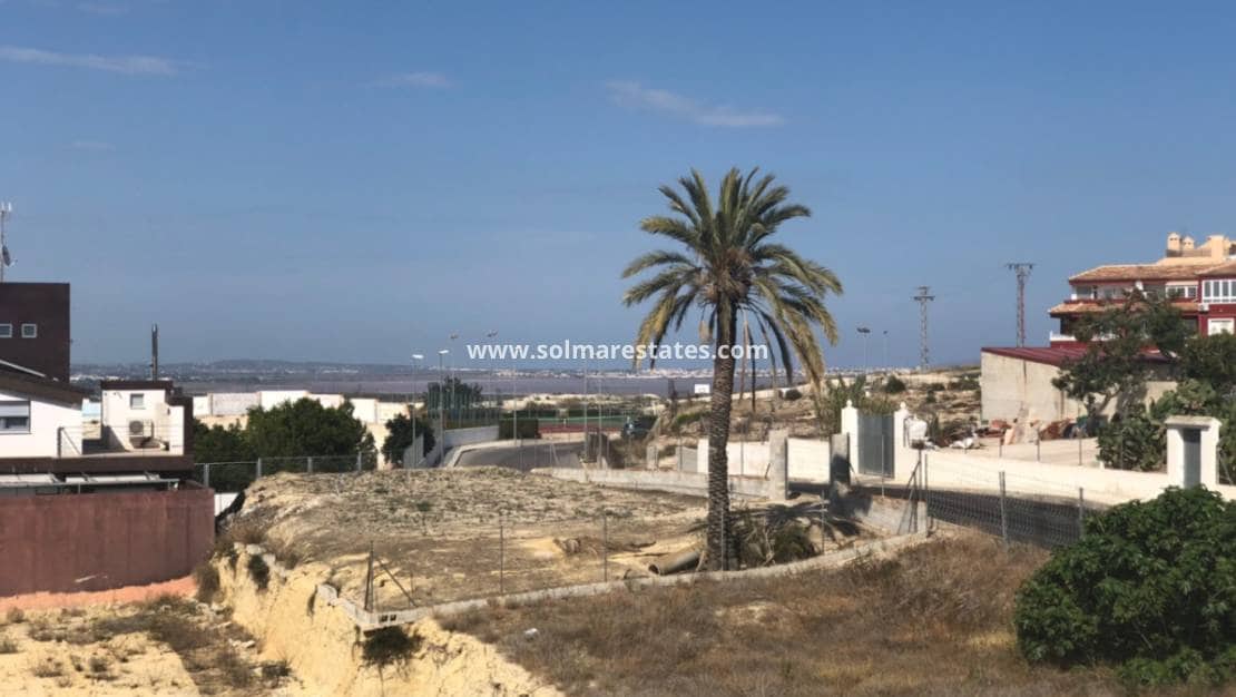 3 soveværelse Semi-Rækkehus til salg i San Miguel de Salinas - € 127.500 (Ref: 9186003)