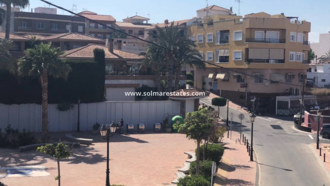 3 soveværelse Semi-Rækkehus til salg i San Miguel de Salinas - € 127.500 (Ref: 9186003)