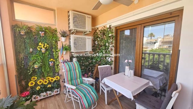 Apartamento de 2 habitaciones en Villamartin, Orihuela en venta con piscina - 179.999 € (Ref: 9191386)