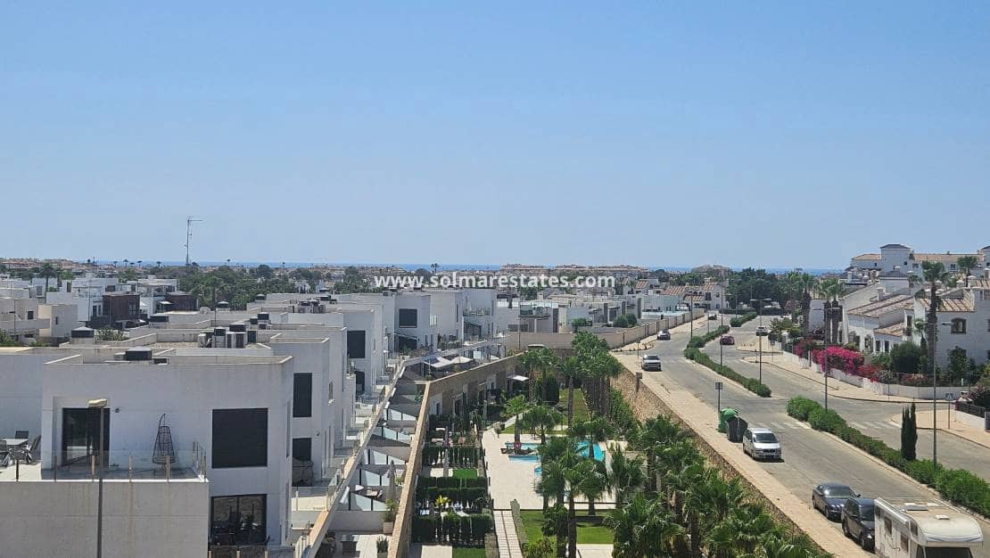 Apartamento de 2 habitaciones en Villamartin en venta con piscina - 179.999 € (Ref: 9191386)