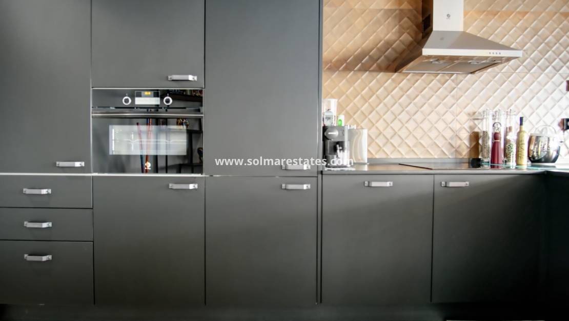 2 chambre Appartement à vendre à Formentera del Segura avec piscine - 199 900 € (Ref: 9194741)