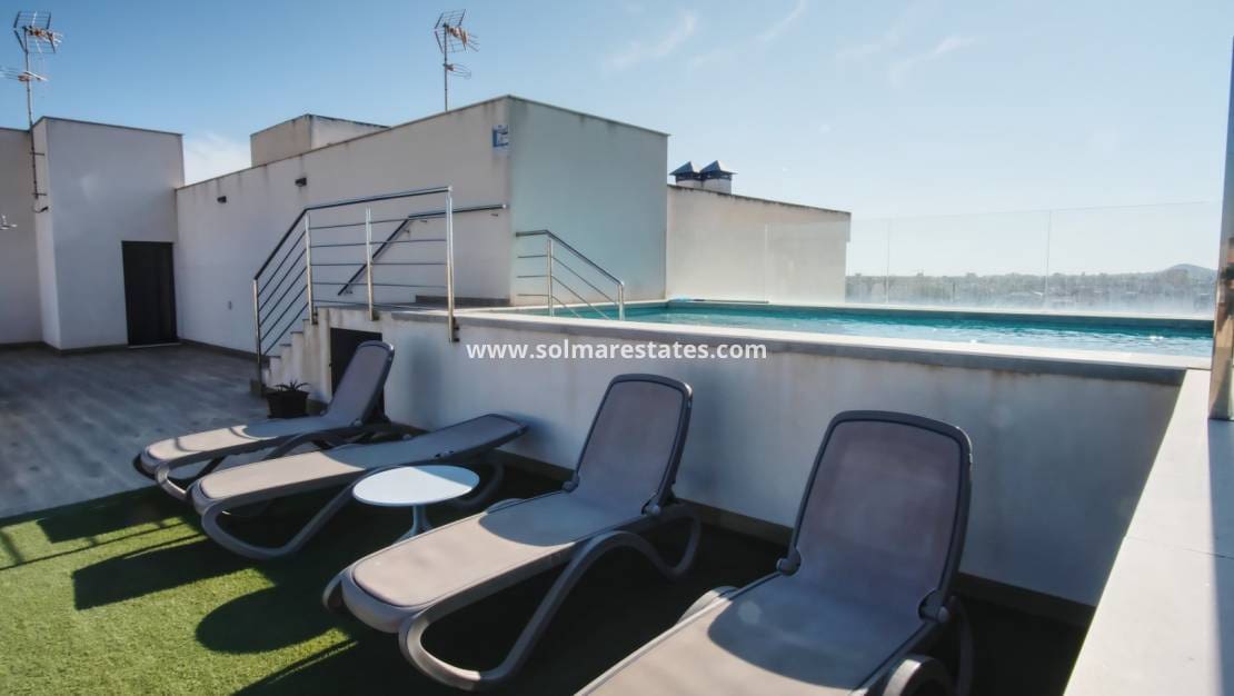 2 chambre Appartement à vendre à Formentera del Segura avec piscine - 199 900 € (Ref: 9194741)