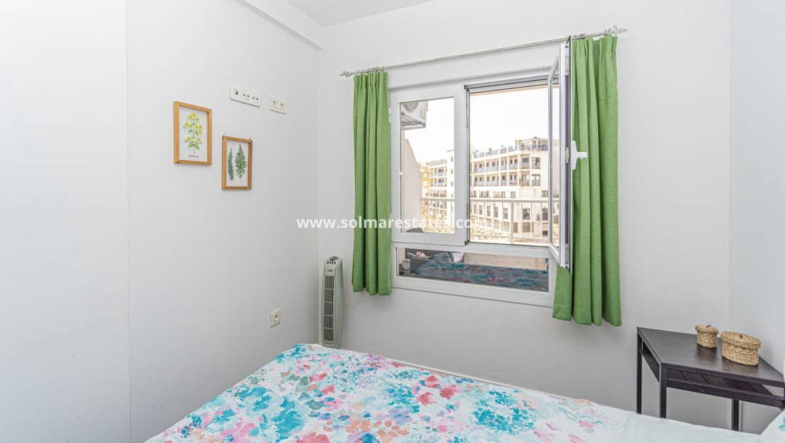 3 chambre Appartement à vendre à Campoamor avec piscine - 219 000 € (Ref: 9194742)